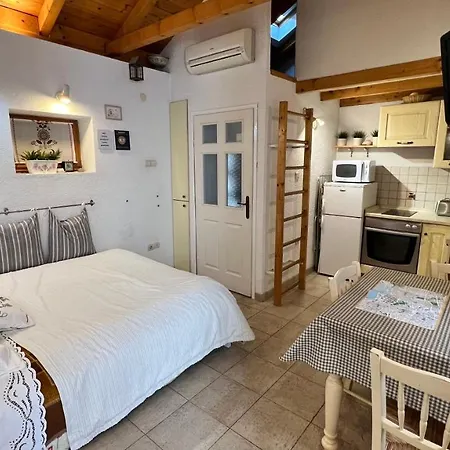 Appartement Karlo *