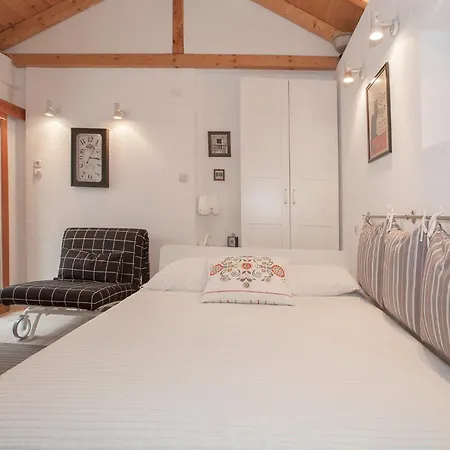 Apartment Karlo
